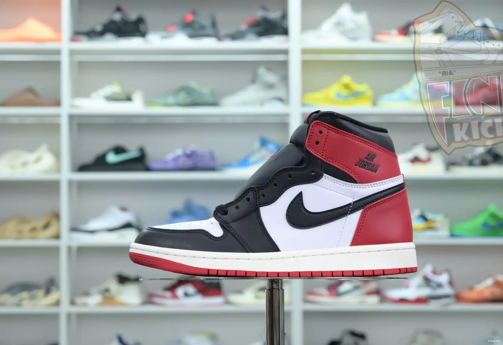 Reimagined” Jordan OG“Black Toe Jordan 1High Air 0521